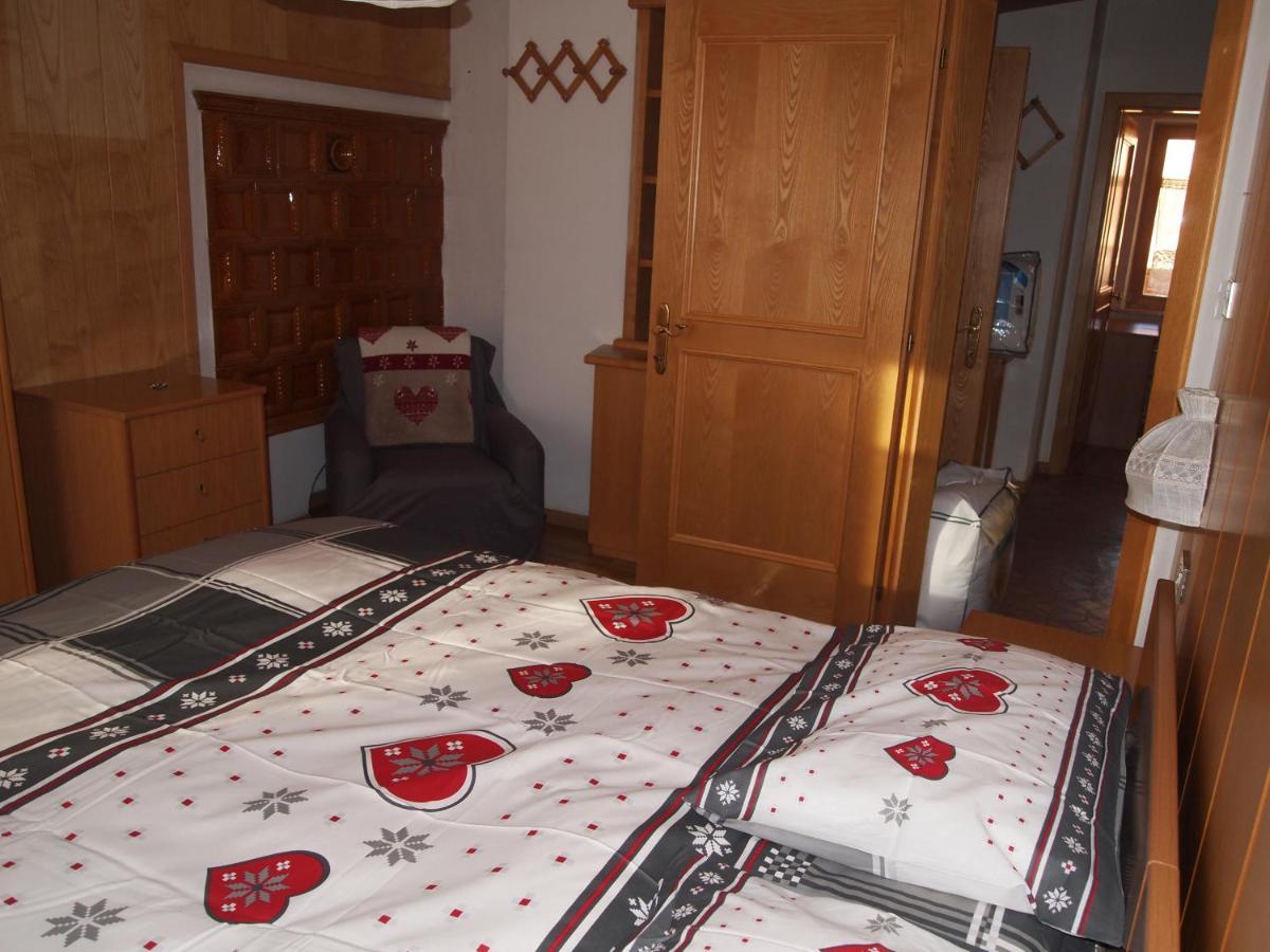 Ciasa Giorgina Appartement Pozza di Fassa Buitenkant foto
